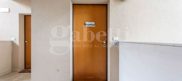Apartamento T5 em Pordenone, Italy N.º 378993 36