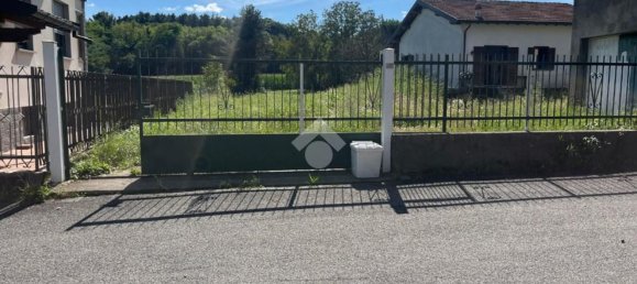  Land in Olgiate Comasco, Italy No. 362348 3