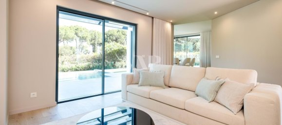 4 bedrooms Villa in Quarteira, Portugal No. 104242 2