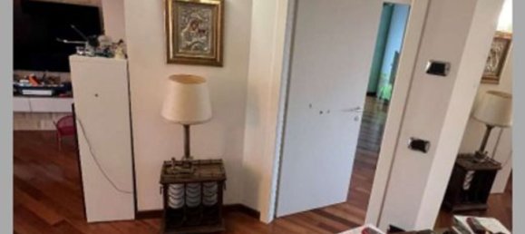 5 bedrooms Apartment in Marsciano, Italy No. 327893 14