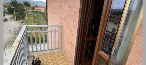 5 bedrooms Apartment in Marsciano, Italy No. 327893 20