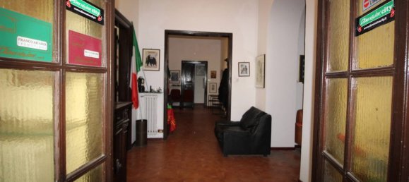 6 bedrooms Apartment in Rome, Italy No. 200792 12