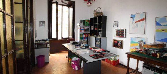 6 bedrooms Apartment in Rome, Italy No. 200792 7