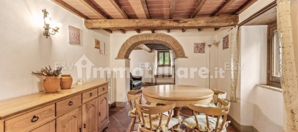 2 bedrooms House in Talla, Italy No. 274164 5