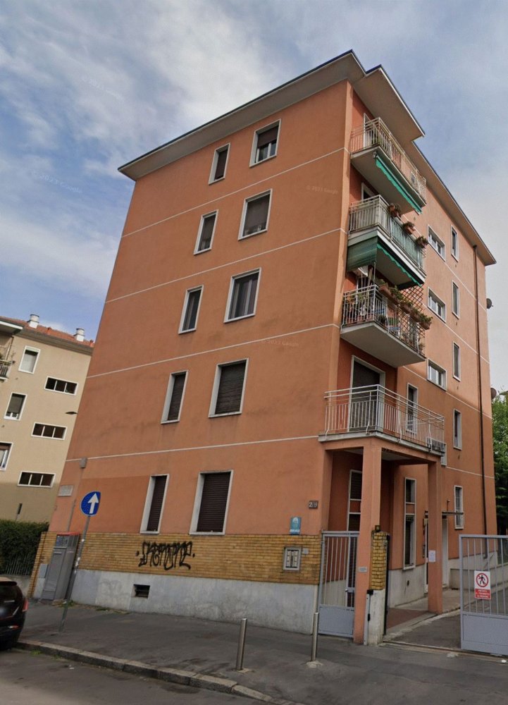 2غرفة شقة في Milan, Italy رقم 245363