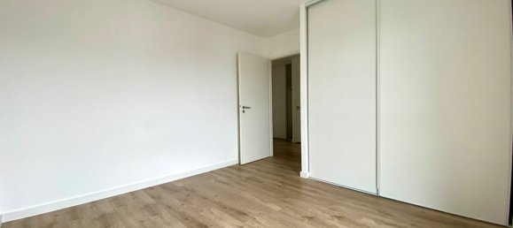 3 bedrooms House in Carquefou, France No. 281230 5