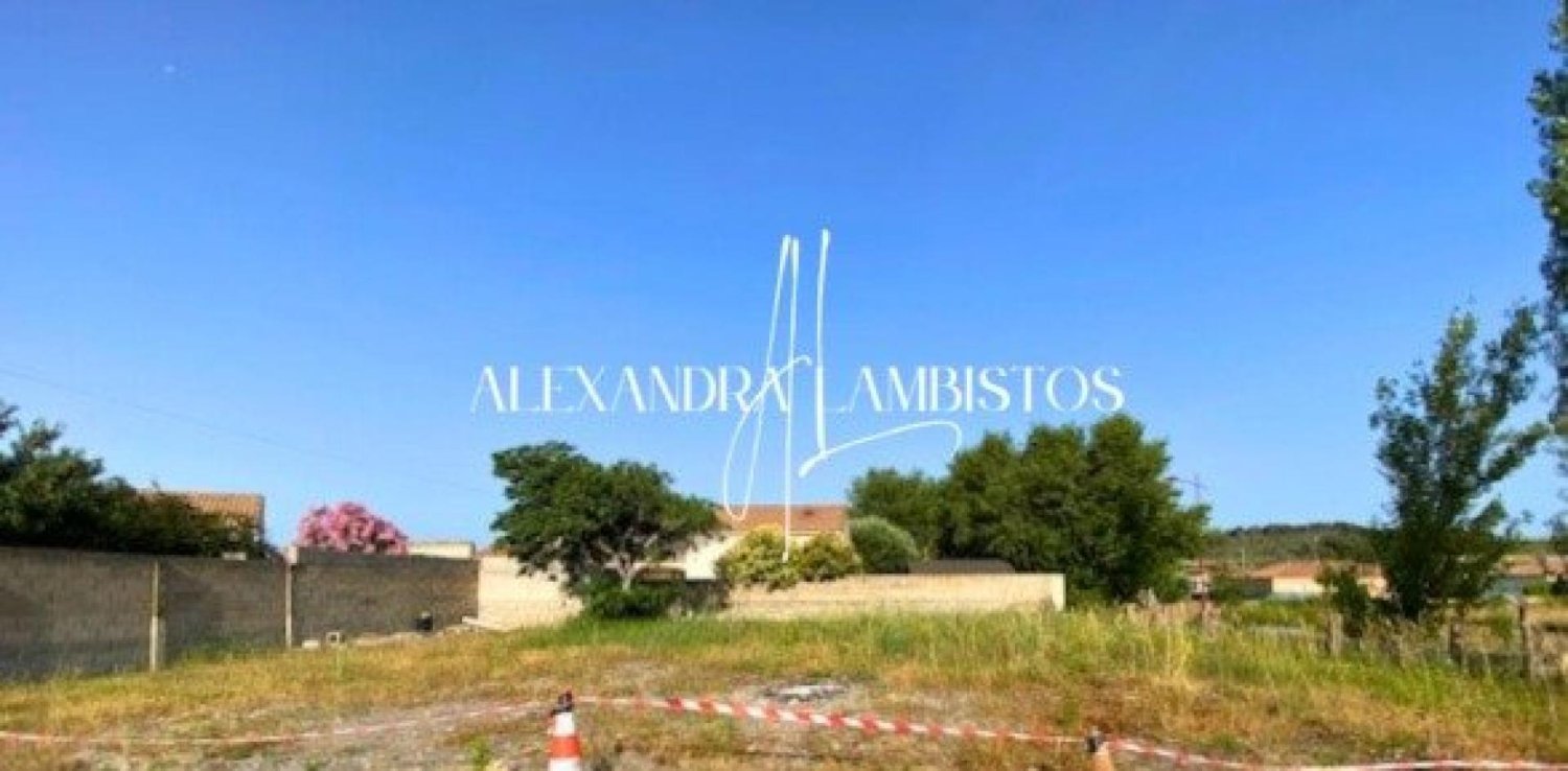  Land in Villeveyrac, France No. 118822