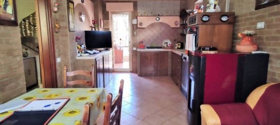 6-Zimmer Haus in Casalbordino, Italy, Nr. 227838 32