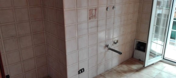 3-Zimmer Wohnung in Rome, Italy, Nr. 256009 8