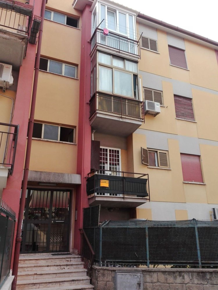 3-Zimmer Wohnung in Rome, Italy, Nr. 256009
