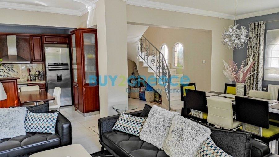 4 bedrooms House in Glyfada, Greece No. 8878