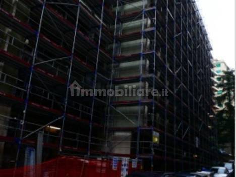 Apartamento de 5 habitaciónes en Genoa, Italy No. 268399