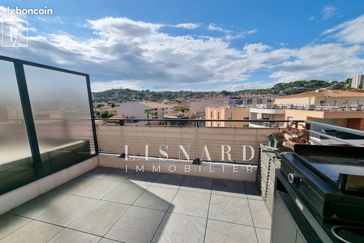 1 bedroom Apartment in Vallauris, France No. 278393