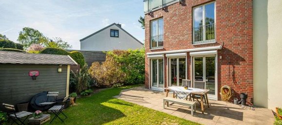 3 Schlafzimmer Doppelhaus in Altona, Germany, Nr. 305769 3