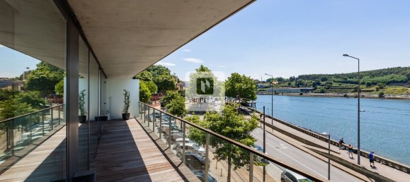 Apartamento de 4 dormitorios en Porto, Portugal No. 145393 40