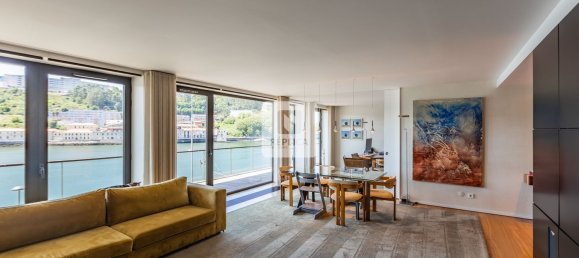 Apartamento de 4 dormitorios en Porto, Portugal No. 145393 8