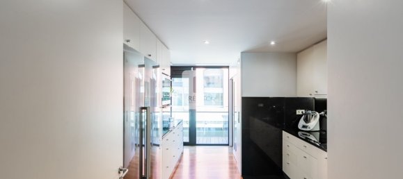 Apartamento de 4 dormitorios en Porto, Portugal No. 145393 18