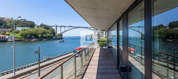 Apartamento de 4 dormitorios en Porto, Portugal No. 145393 44