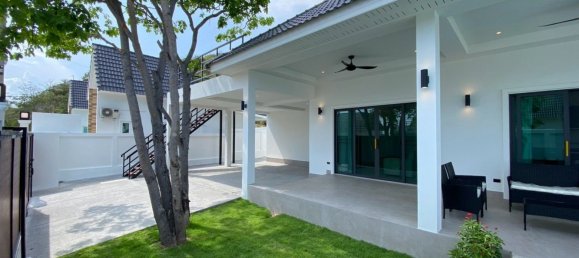 3 Schlafzimmer Haus in Hua Hin, Thailand, Nr. 58793 5