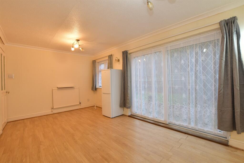 1 غرف نوم شقة في Essex, United Kingdom رقم 4180