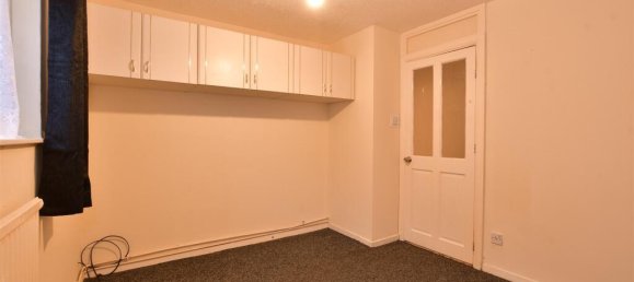 1 غرف نوم شقة في Essex, United Kingdom رقم 4180 6