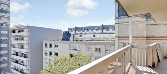 1 bedroom Apartment in Paris, France No. 323556 5