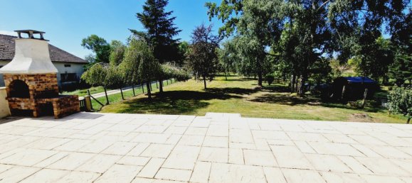 5 bedrooms Villa in Guyonvelle, France No. 58070 13