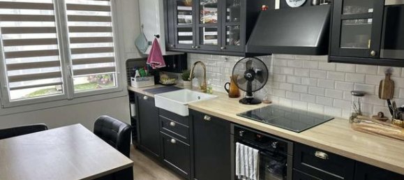 3 bedrooms House in Clichy-sous-Bois, France No. 310941 4