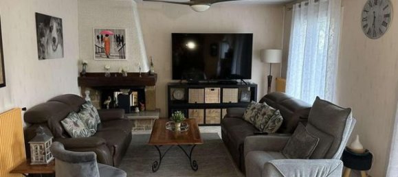 3 bedrooms House in Clichy-sous-Bois, France No. 310941 2