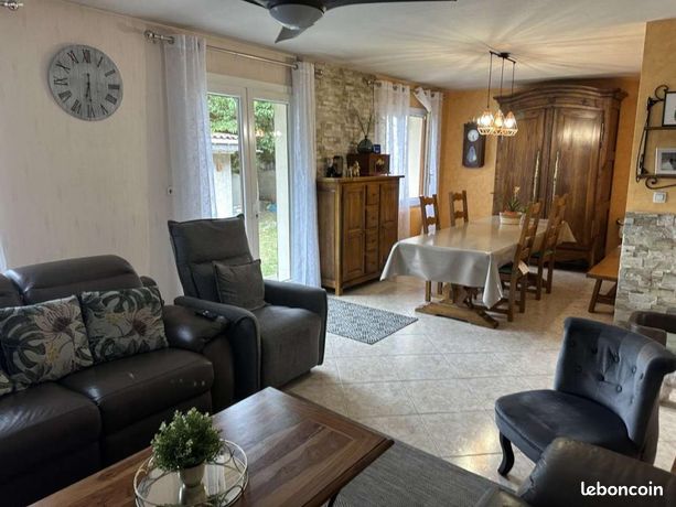 3 bedrooms House in Clichy-sous-Bois, France No. 310941