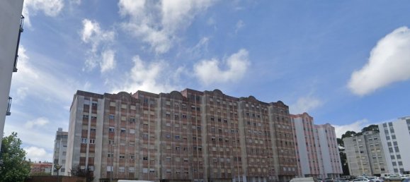 2 bedrooms Commercial property in Rio de Mouro, Portugal No. 216428 4