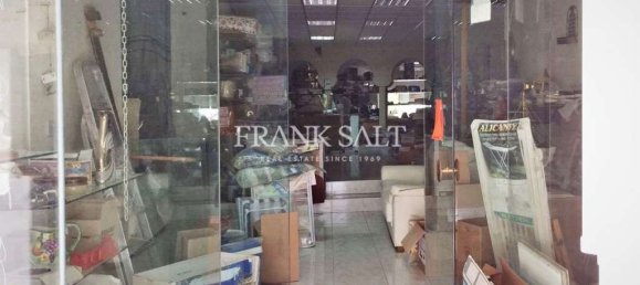 Laden in Qormi, Malta 80m², Nr. 12030 7
