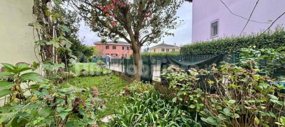 4 Schlafzimmer Haus in Alessandria, Italy, Nr. 49496 7