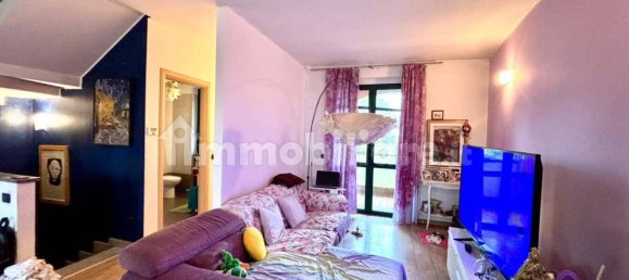 4 Schlafzimmer Haus in Alessandria, Italy, Nr. 49496 9