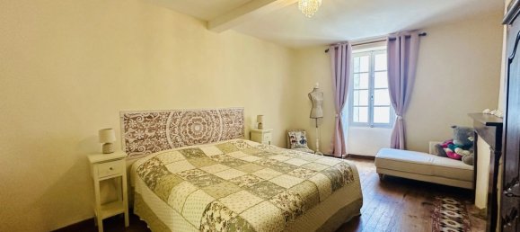 3 bedrooms House in Lauzun, France No. 335874 9