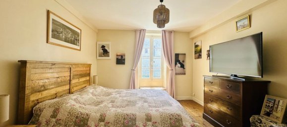 3 bedrooms House in Lauzun, France No. 335874 10