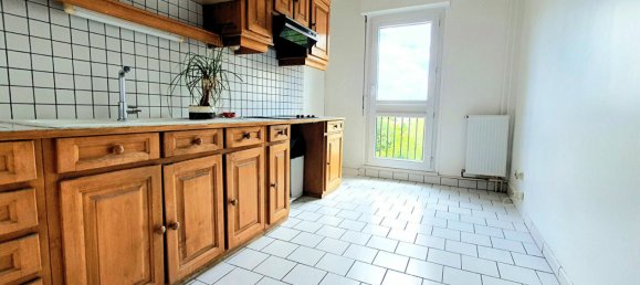 2 bedrooms Apartment in L'Hay-les-Roses, France No. 182235 4