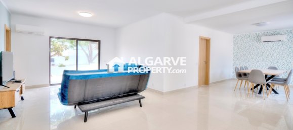 4 bedrooms Villa in Albufeira, Portugal No. 124869 3