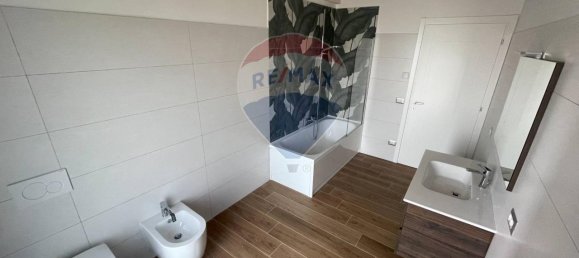 Квартира с 3 комнатами в Непи, Италия № 156151 8