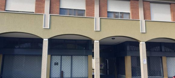 3غرفة شقة في Parabiago, Italy رقم 38120 3