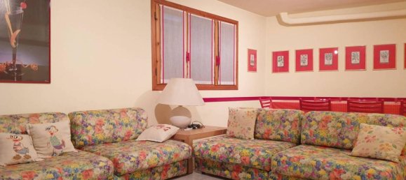 3غرفة شقة في Parabiago, Italy رقم 38120 29