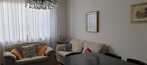 3غرفة شقة في Parabiago, Italy رقم 38120 13