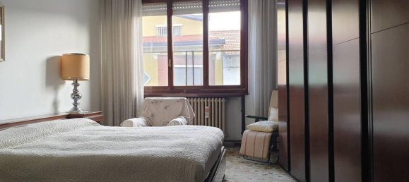 3غرفة شقة في Parabiago, Italy رقم 38120 19