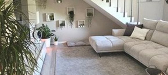 6 غرف نوم منزل ذو طابقين في Osimo, Italy رقم 314548 9