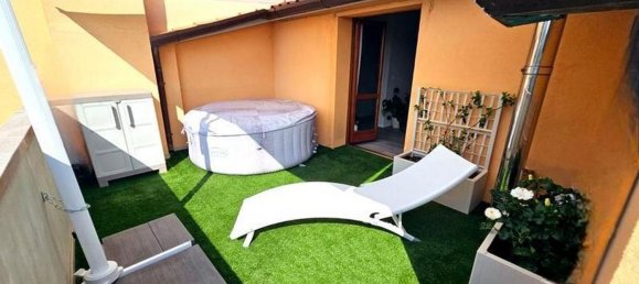 6 غرف نوم منزل ذو طابقين في Osimo, Italy رقم 314548 40