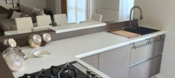 6 غرف نوم منزل ذو طابقين في Osimo, Italy رقم 314548 19