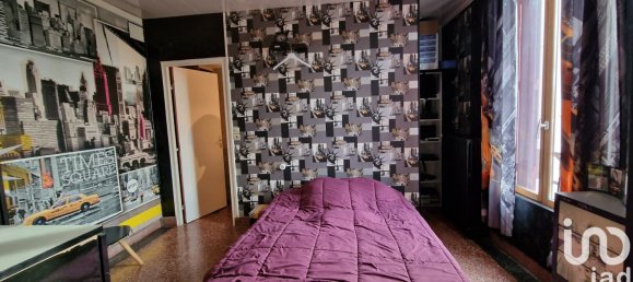 3 bedrooms House in Saint-Memmie, France No. 160597 5