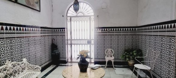 459m² Building in Cadiz, Spain No. 148077 8