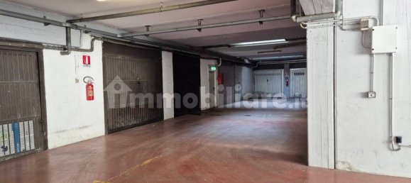 18m² Garage in Bologna, Italy No. 122827 12