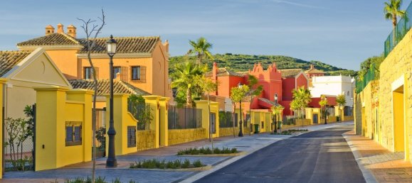 4 bedrooms Villa in Cadiz, Spain No. 29374 9